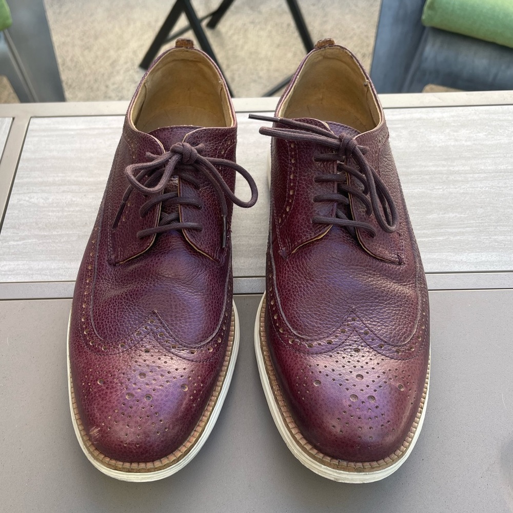 EUC Men’s Cole Haan casual dress shoes